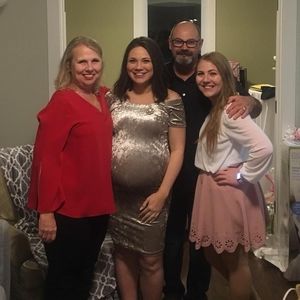 Meet your Posher, Laurie